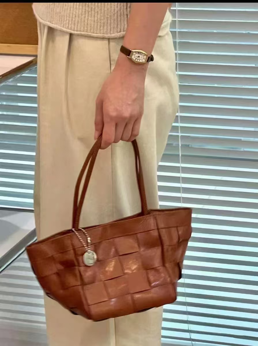Top-Grain Oil-Waxed Cowhide Woven Small Square Bag genuine leather shoulder bag Cross body bag
