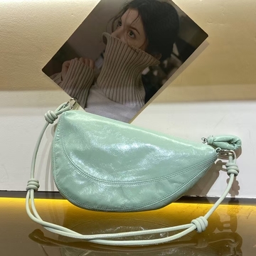 Top-Grain Oil-Waxed Cowhide Cloud-Shaped Dumpling Bag （big）genuine leather crossbody bag