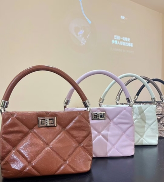 Top-Grain Oil-Waxed Cowhide Diamond-Quilted Handbag Shoulder Bag genuine leather evening bag